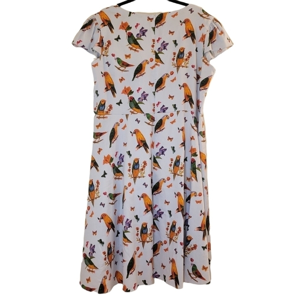 Lady Voluptuous ( Lady V) Vintage Inspired Birds & Butterfly Print Midi Length - Picture 11 of 13